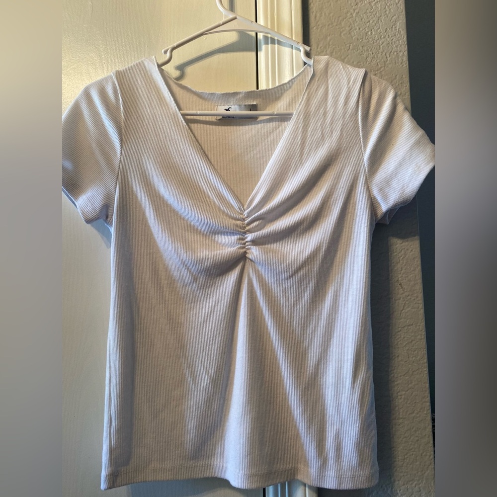 Hollister cotton rouched vneck